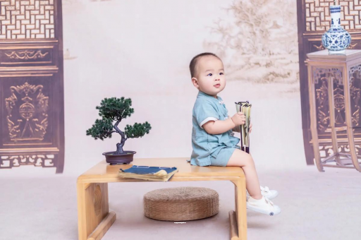 锦州孕妇肚子上的黑线